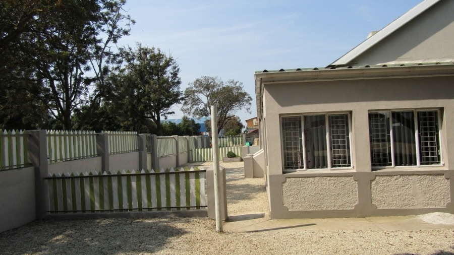 9 Bedroom Property for Sale in Humansdorp Eastern Cape